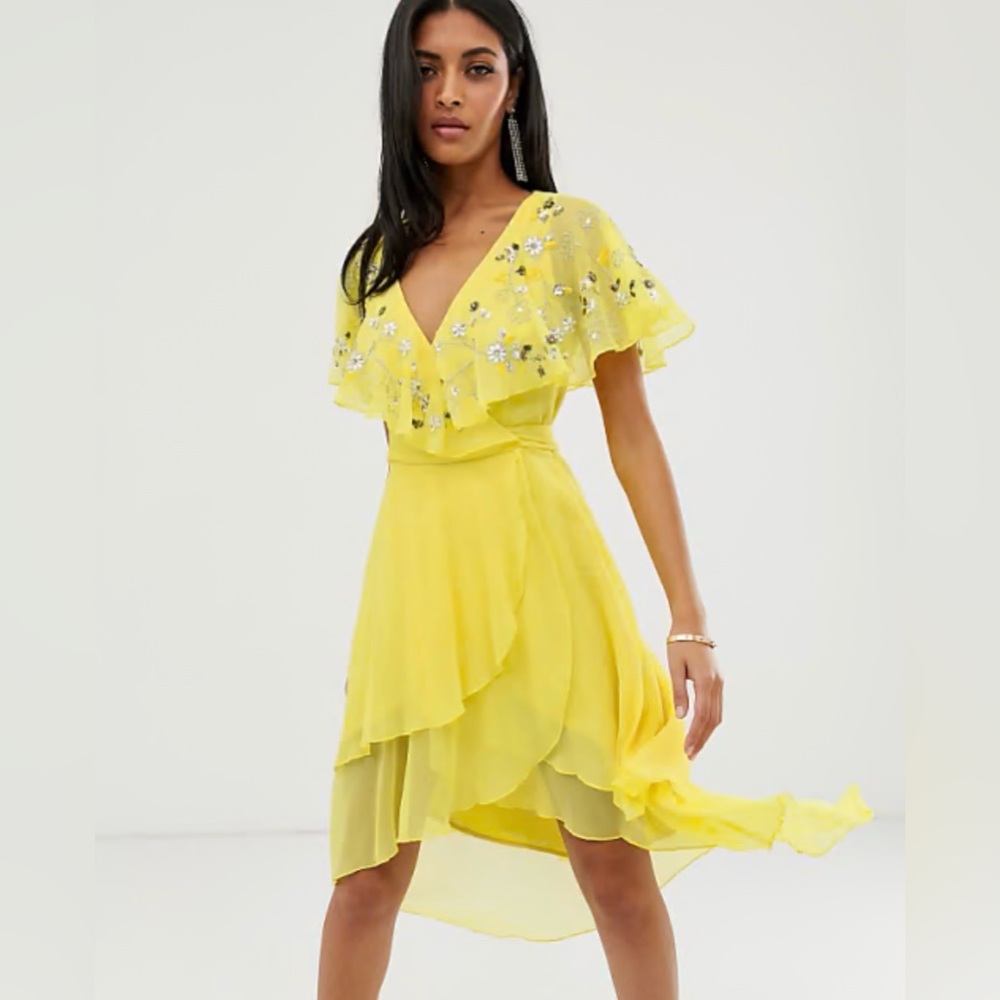 ASOS Yellow Cape Dress With Sequin Detail Size 6 NWT